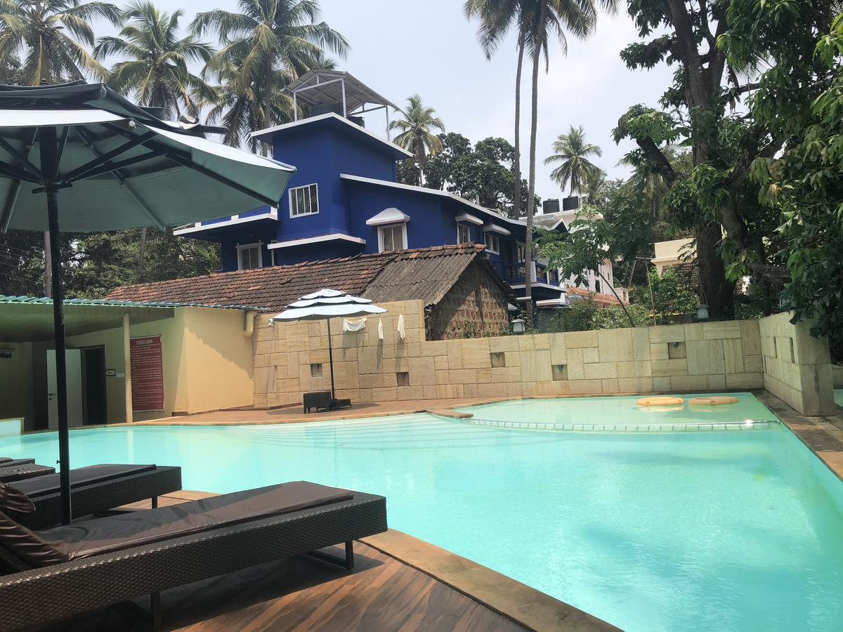 Coco Goa Hotel Arpora Exterior photo