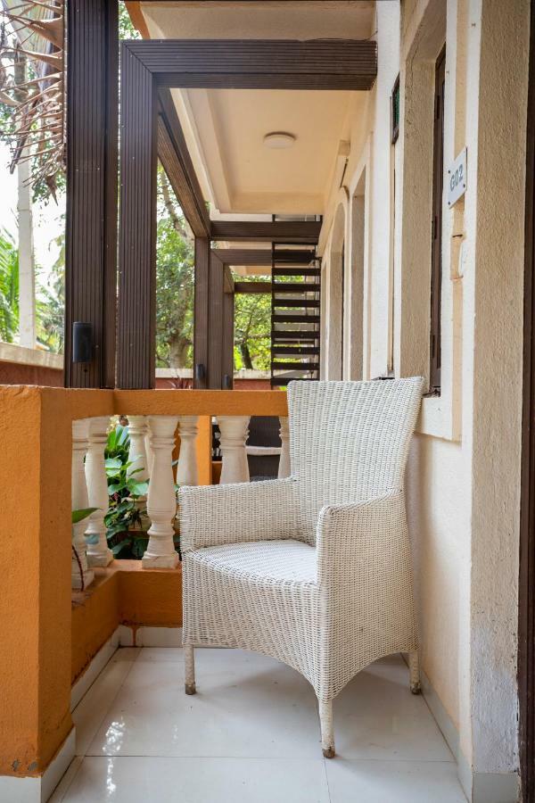 Coco Goa Hotel Arpora Exterior photo